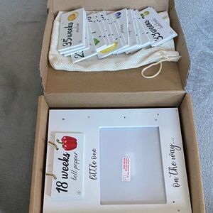 Pregnancy Tracker Frame with Week by Week Labels